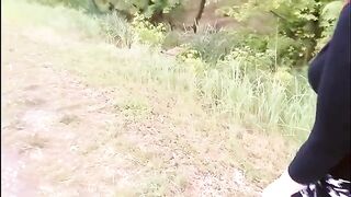 An Asian girl got fucked outdoors by the first guy she met in her new city