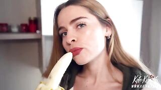 Girl makes a blowjob and gets a cumshot on her face, just like in the best POV videos