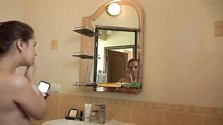 Hot mature with hairy pussy masturbates early in the morning to get orgasm