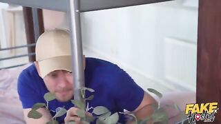 Geishakyd’s cheating pussy gets creamed by a big cock