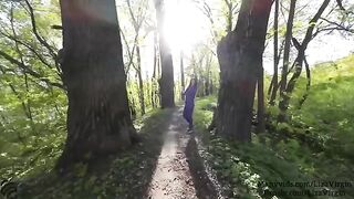 Outdoor blowjob with a risk of cum in the mouth