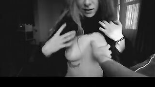 A beautiful amateur girl makes a blowjob and gets filled with cum