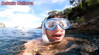 I was sailing with friends and a mermaid sucked my dick