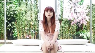The girl with the amazing body found a job through modeling