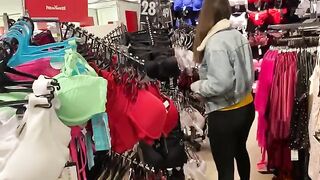 ChihuahuaSU shopping ends with a toilet gallery fuck