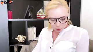 Horny secretary fucks with her boss in different poses, showcasing her skills