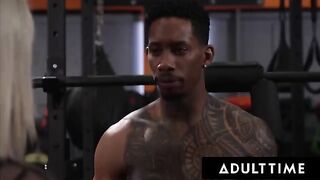 Muscle dude stuffed all holes of sexy ebony hottie Zaawaadi in hardcore action
