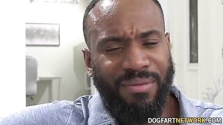 The babysitter Avery Black takes care of the child Jovan Jordan