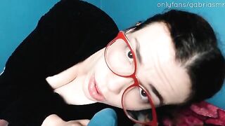 A nerdy redhead guy gets his mom’s pussy while Gabri ASMR watches