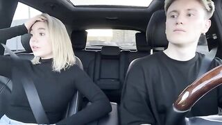 The hot blondie pays for the taxi ride with her mouth