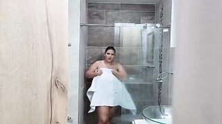 I see my stepsister in the shower and she lets me fuck her big ass savannah watson