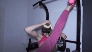 Fitness girl gets her ass gapped by two cocks in the gym
