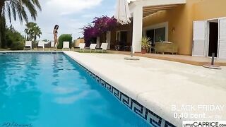 Caprice sucks cock of a foreigner underwater in an exclusive scene