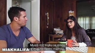 Můj přítel mi nedovolí mít trojku, takže jsem měl sex se dvěma krásnými ženami