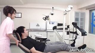 The patient got his mouth filled with the hot dentist Mao Chinen