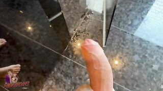 I spot an Austrian girl in the shower and jerk off with her