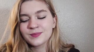 A girl gets fucked on a pretended study date
