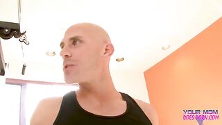 Blonde MILF Shayla Laveaux gets her pussy railed by the gym trainer