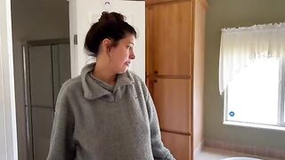 The cute girl tried to negotiate with her pregnant landlord for a better deal