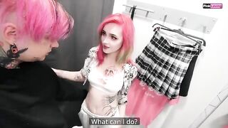 A girl was fucked in the dressing room by a consultant