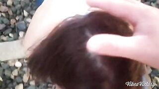A girl went to fuck because of the missed train, getting her throat full