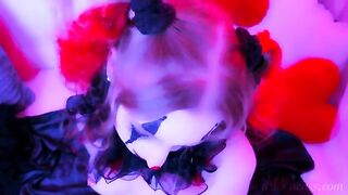 A kinky clown makes a blowjob and gets a facial in this hot video