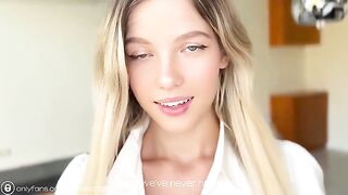 I rewarded my hot student-neighbor with cum after seeing her naked on the phone