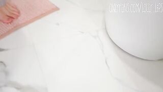 The plumber came to clean the pipes and had sex with a juicy client
