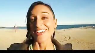 Nigersh has juicy ass, captured a man's dick on her cheek in a steamy scene