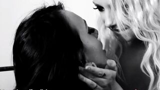 Lesbians use dildo to fuck each other and reach orgasm