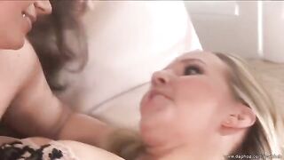 Hot mature lesbians in intense pussy licking action