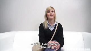 A 25-year-old woman came to porn casting and was fucked by a horny hung
