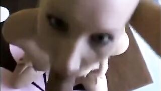 A chick that really knows how to make a good deepthroat blowjob