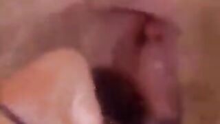 A man did not refuse sex with a hairy woman