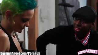 Hot emo blonde girl in anal action
