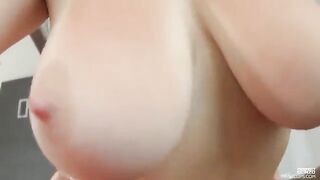 A stepfather seduced his stepdaughter, who was magnificent in bed