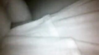 It was possible to fuck the chick in the pussy at night on cam