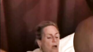 A big black man penetrates a mature woman’s pussy