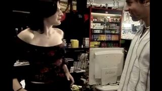 A quickie with the salesgirl right at the counter