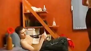 The young guy doused his mother’s ass with sperm in a steamy Russian scene