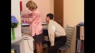 A mother introduces her son to a new woman in Russia