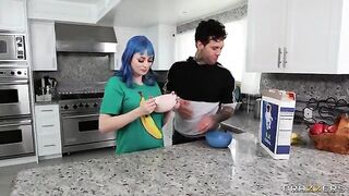 Sex in the morning is not breakfast, but it should start with it