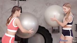 Sweet pussy licking with gentle lesbians in sensual sex