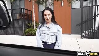 A guy fucked the girl for money and this time she screamed