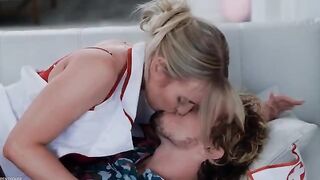 A patient was treated by a hot nurse, who made him cum like crazy