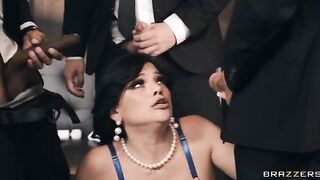 Formal Fuckfest: Mona's first try with double penetration