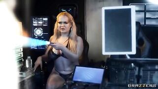 The first contact between porn actors and aliens was not friendly