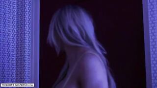 Blonde mature Paisley Porter gets fucked by her fan in hardcore action