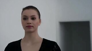 She enjoys anal sex right in the dance studio, it’s her favorite spot