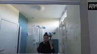 A cute teen has sex with a guy in a new country